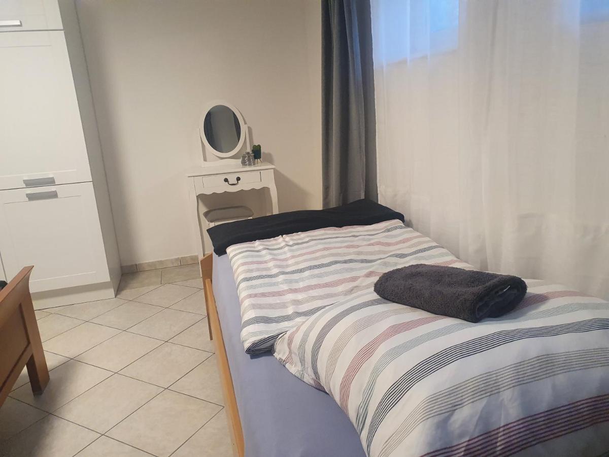 Apartmán Gemuetlich Ruhig Und Zentral Durch Bahnhof Bordesholm Exteriér fotografie
